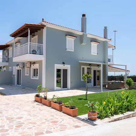 Apartment Dendra At Skala