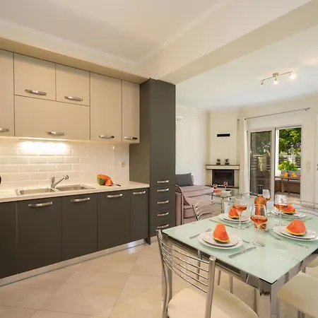 Dendra At Skala Apartment